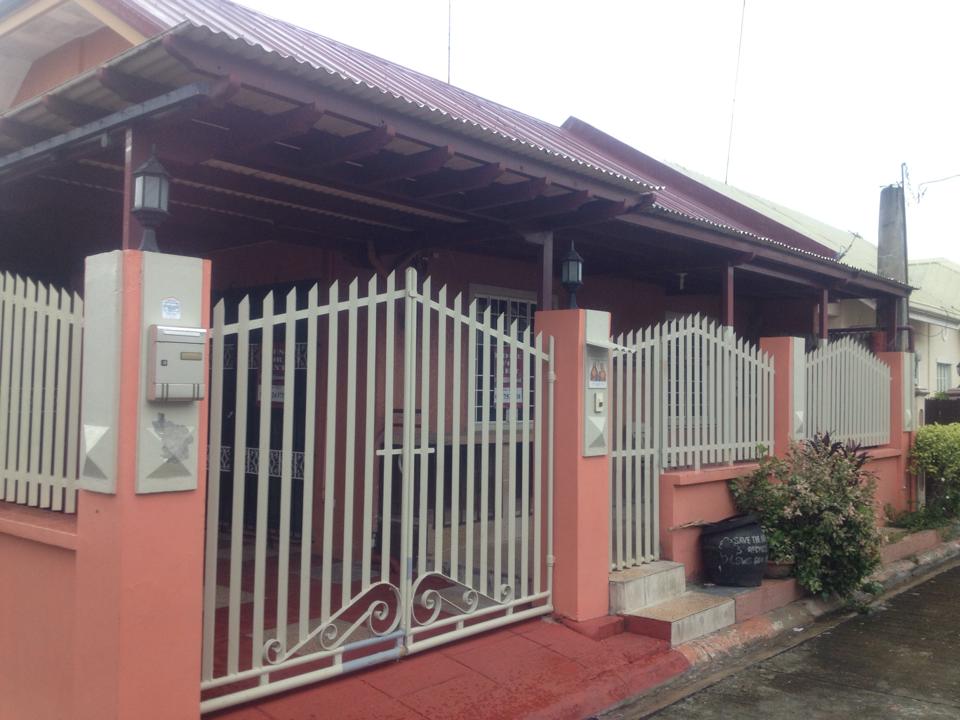 FOR SALE: House Cavite