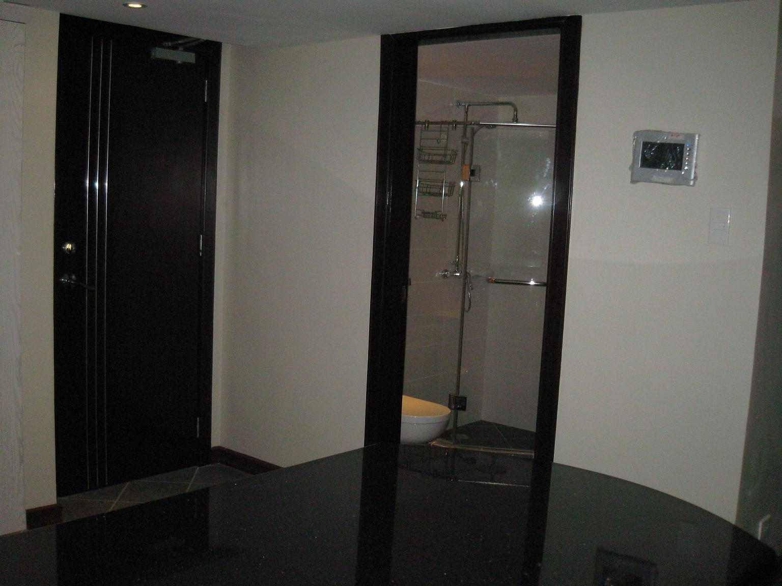 FOR RENT / LEASE: Apartment / Condo / Townhouse Cebu 4