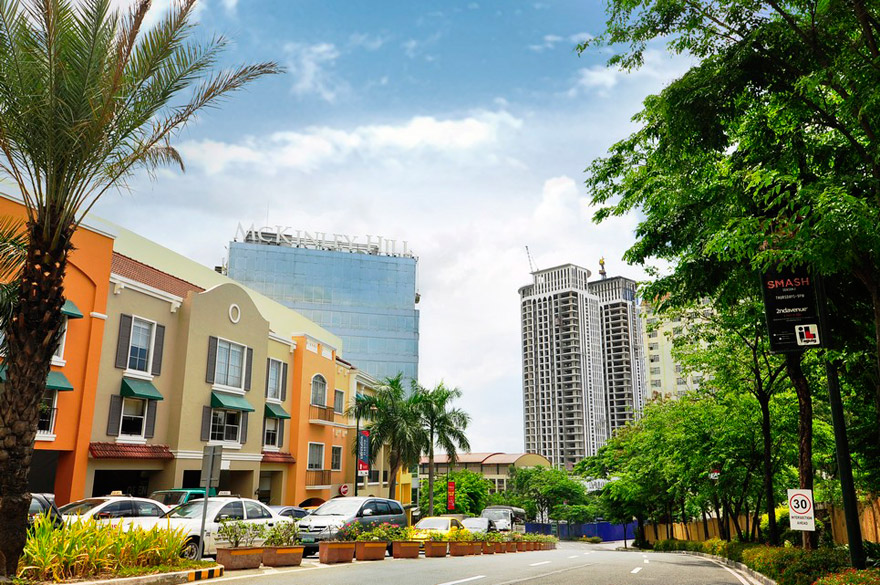 FOR SALE: Apartment / Condo / Townhouse Manila Metropolitan Area > Other areas 4