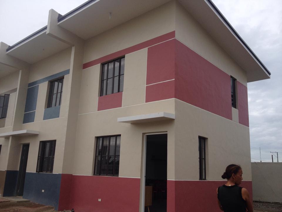 FOR SALE: Apartment / Condo / Townhouse Cavite > Imus