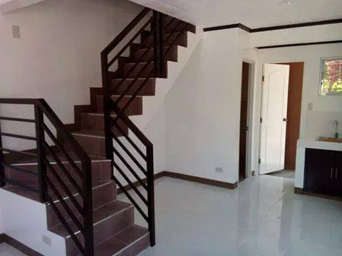 FOR SALE: Apartment / Condo / Townhouse Rizal 2