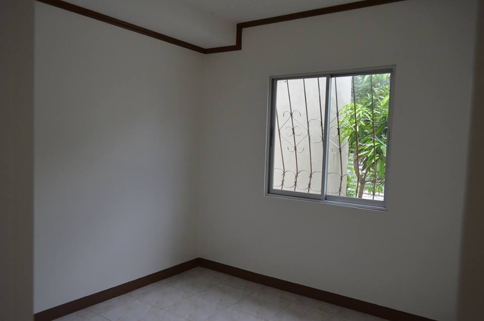 FOR SALE: Apartment / Condo / Townhouse Rizal 6