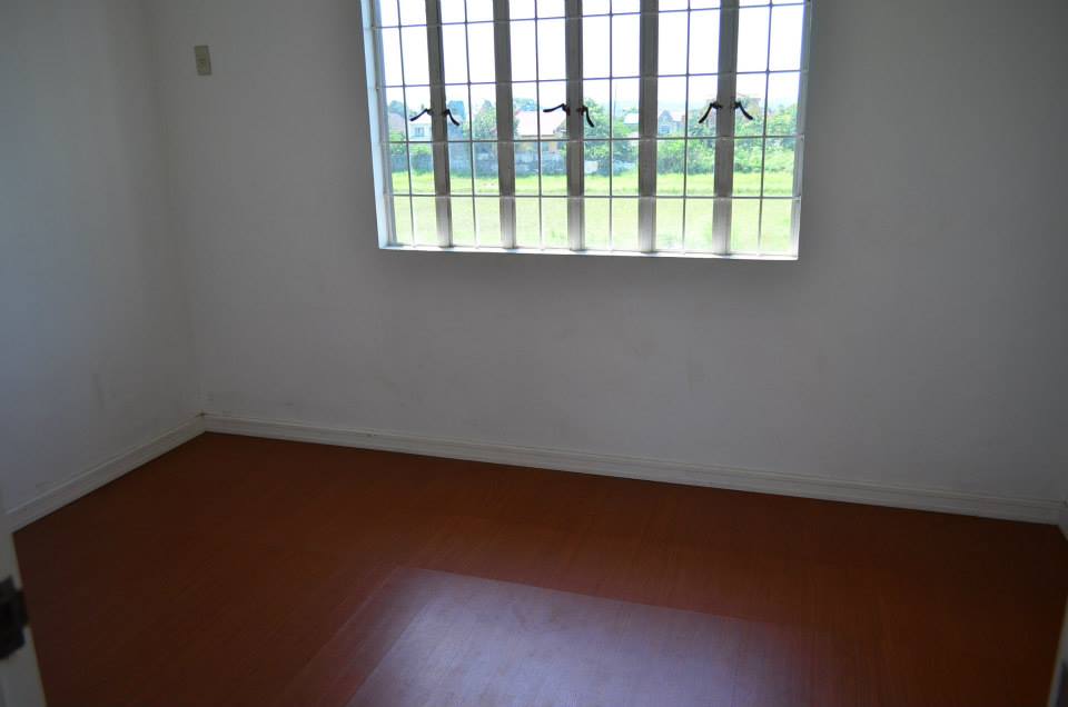 FOR SALE: Apartment / Condo / Townhouse Rizal 4