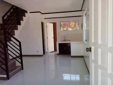 FOR SALE: House Rizal 1