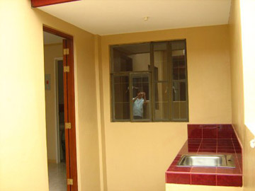 FOR SALE: Apartment / Condo / Townhouse Cavite > Imus 7