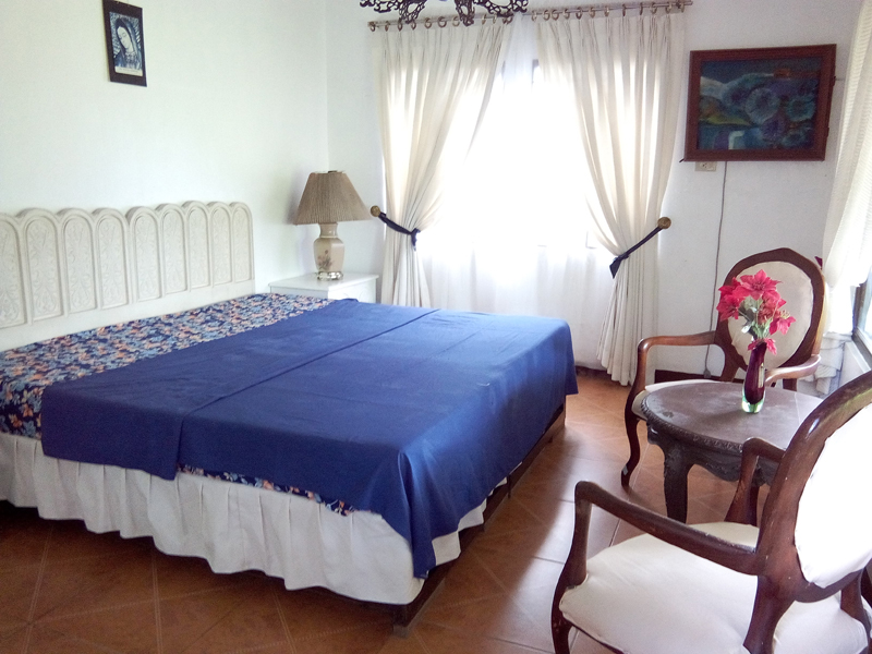FOR SALE: House Cavite 1
