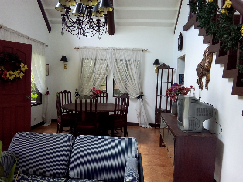 FOR SALE: House Cavite 3