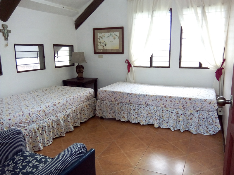 FOR SALE: House Cavite 5
