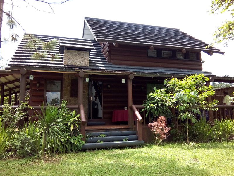FOR SALE: House Cavite 8