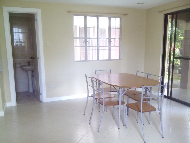 FOR SALE: House Cavite 2