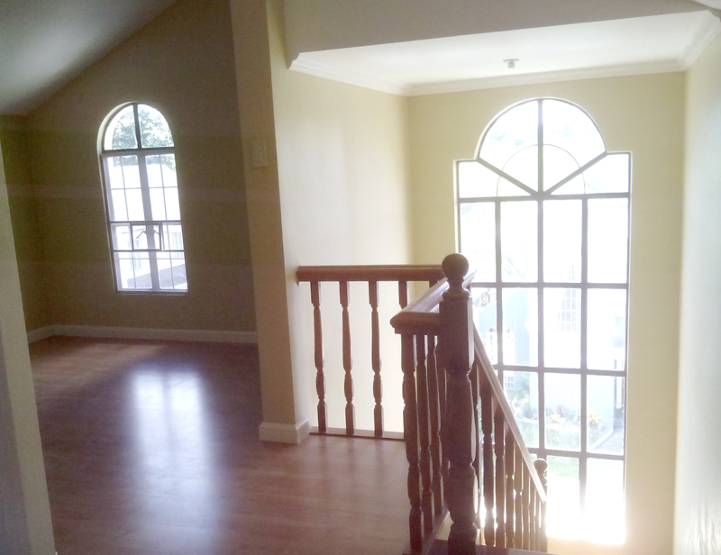 FOR SALE: House Cavite 8