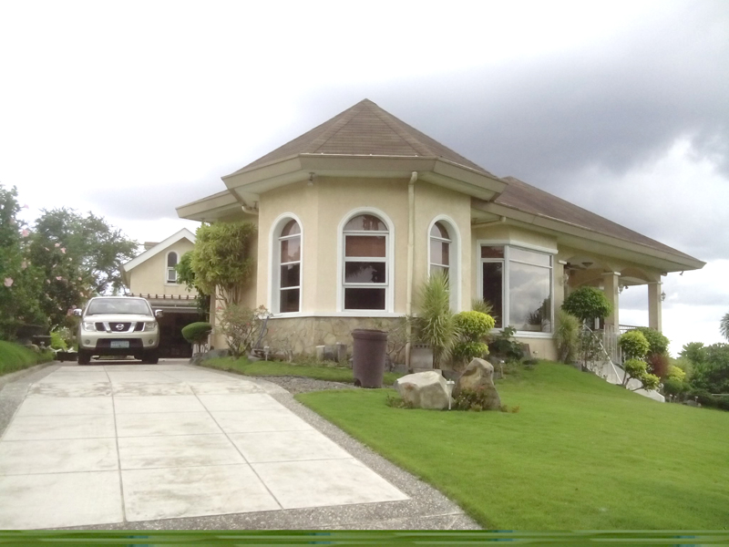 FOR SALE: House Batangas
