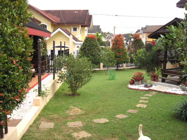 FOR SALE: House Cavite 10