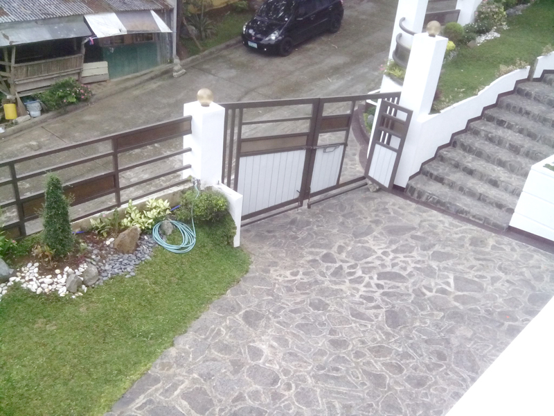 FOR SALE: House Cavite 10