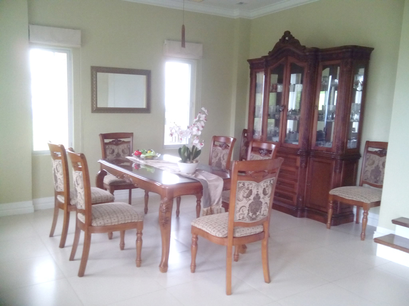 FOR SALE: House Cavite 3