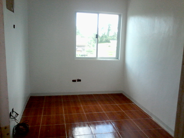 FOR SALE: Apartment / Condo / Townhouse Cavite 5