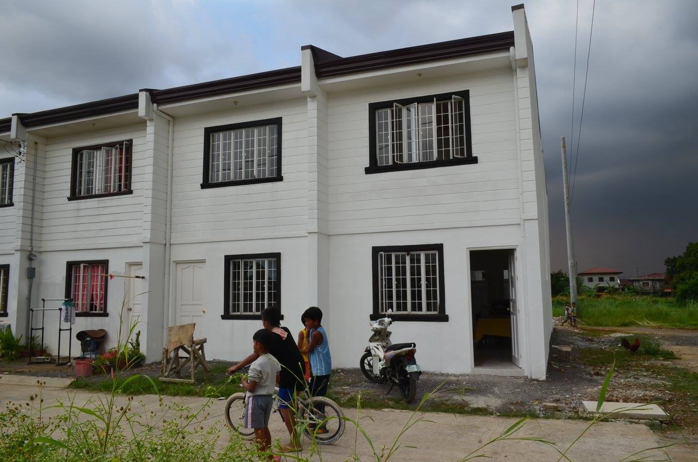 FOR SALE: House Rizal