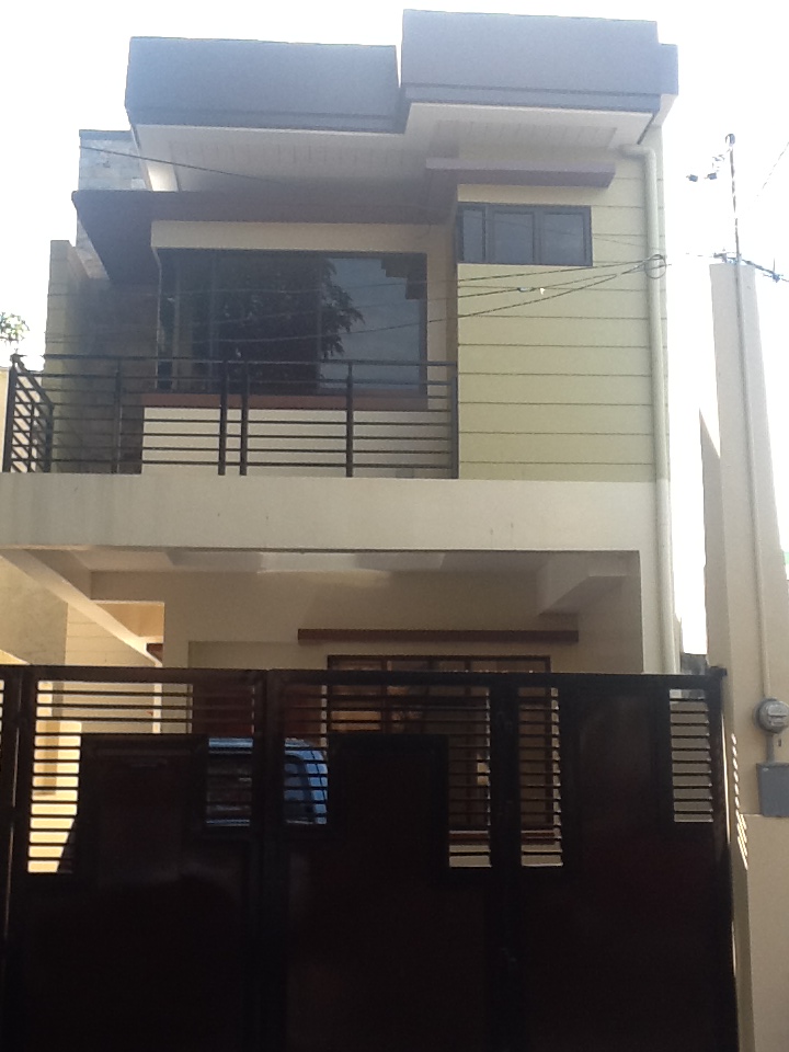 Congressional House and Lot in Quezon City at 6.8M