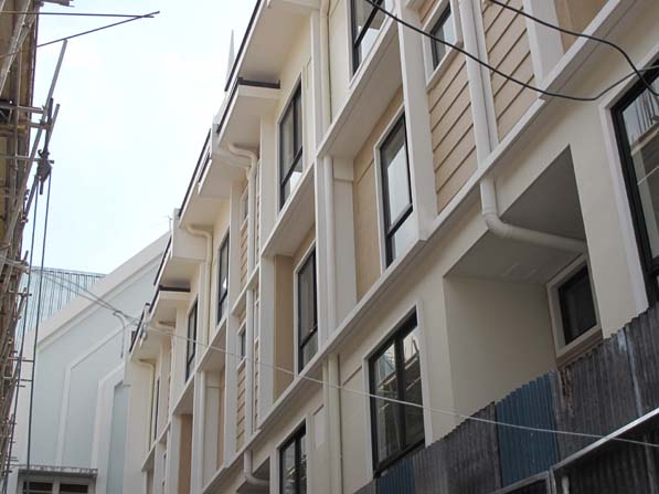 Cubao Townhouse at 5.6M