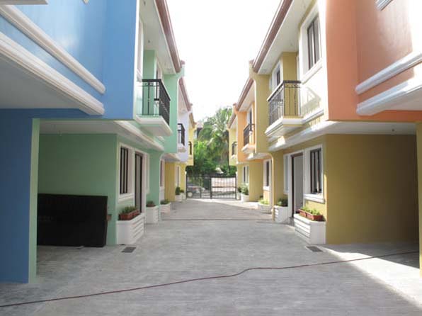 Quezon City Townhouse for Sale at 3.685M