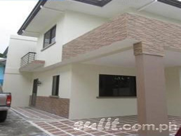 Tandang Sora Duplex House and Lot at 4.8M