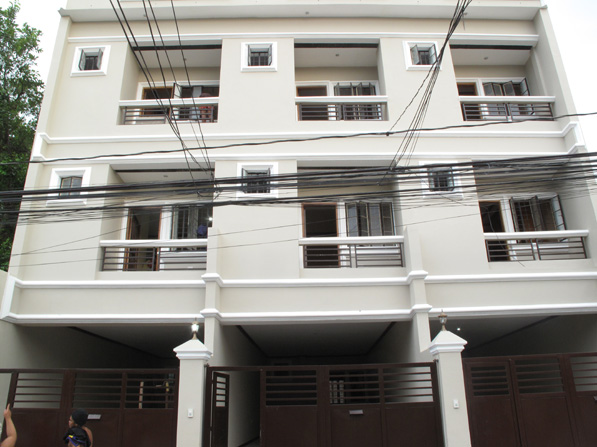 Tandang Sora Townhouse for Sale at 7M