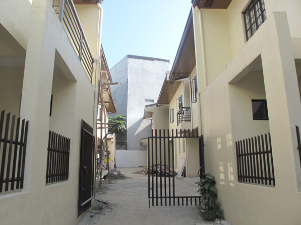 East Fairview Elegant Townhouse in QC at 3.050M