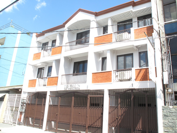 Affordable Townhouse in Sta. Ana at 6M