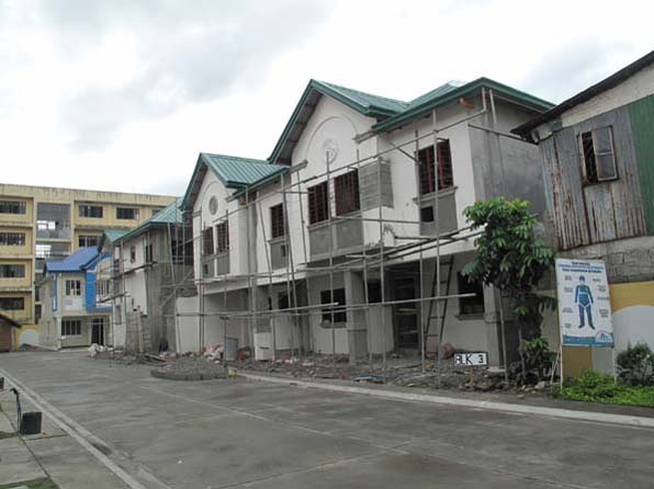 House and Lot in Rizal at 1.9M