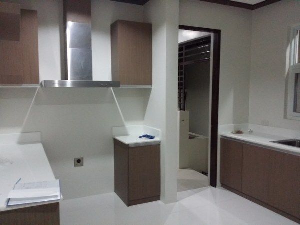 FOR SALE: House Manila Metropolitan Area > Paranaque 3