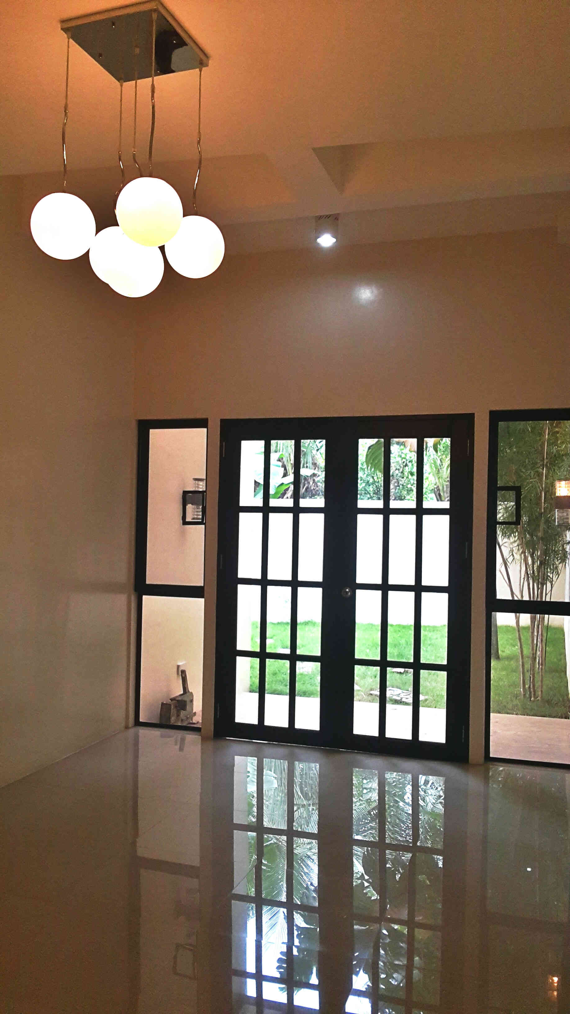 FOR SALE: House Manila Metropolitan Area > Las Pinas 3