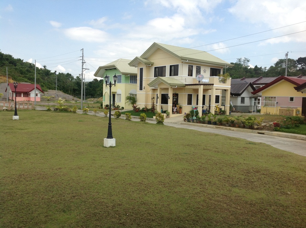 FOR SALE: House Cebu > Other areas 2