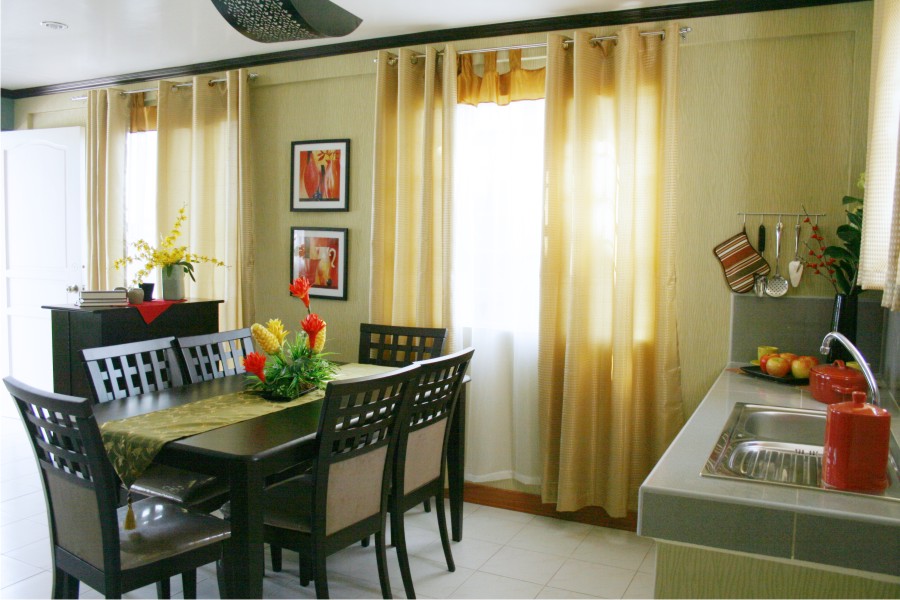 FOR SALE: Apartment / Condo / Townhouse Cavite > Imus 2