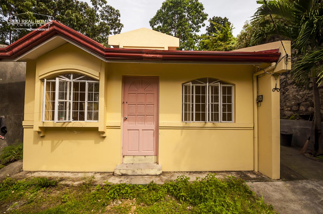 FOR SALE: House Cebu 1