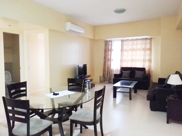 FOR RENT / LEASE: Apartment / Condo / Townhouse Rizal > Taguig