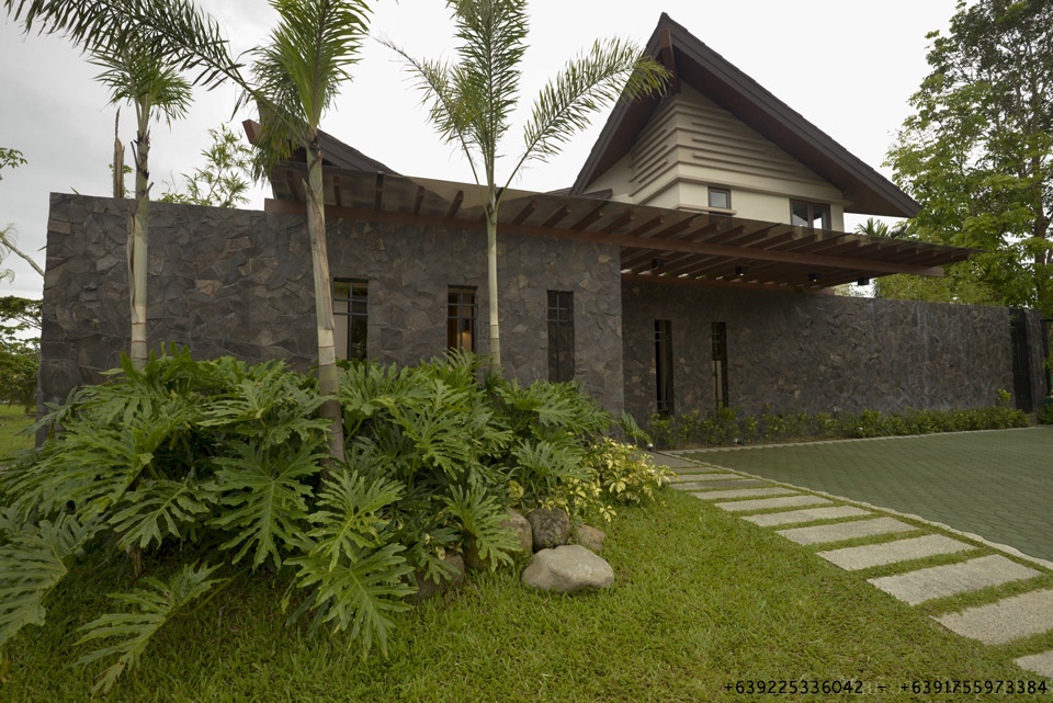 FOR SALE: House Cavite 4