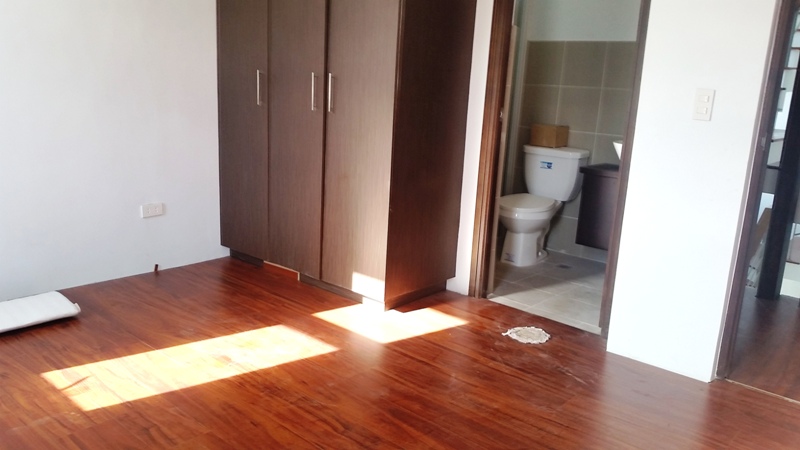 FOR SALE: Apartment / Condo / Townhouse Manila Metropolitan Area > Pasig 3