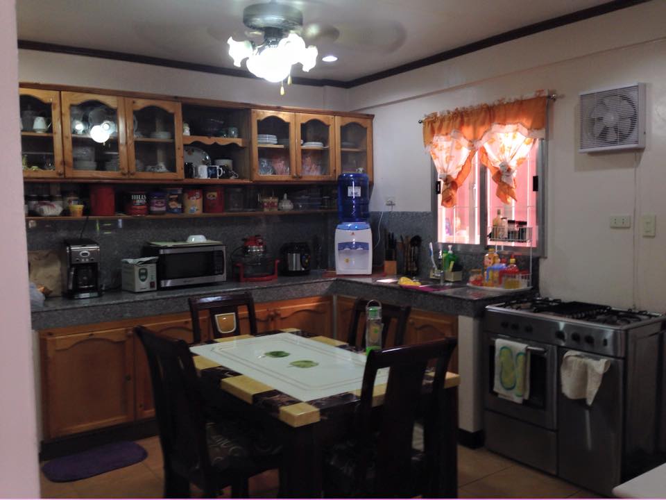 FOR SALE: House Cavite > Bacoor 4