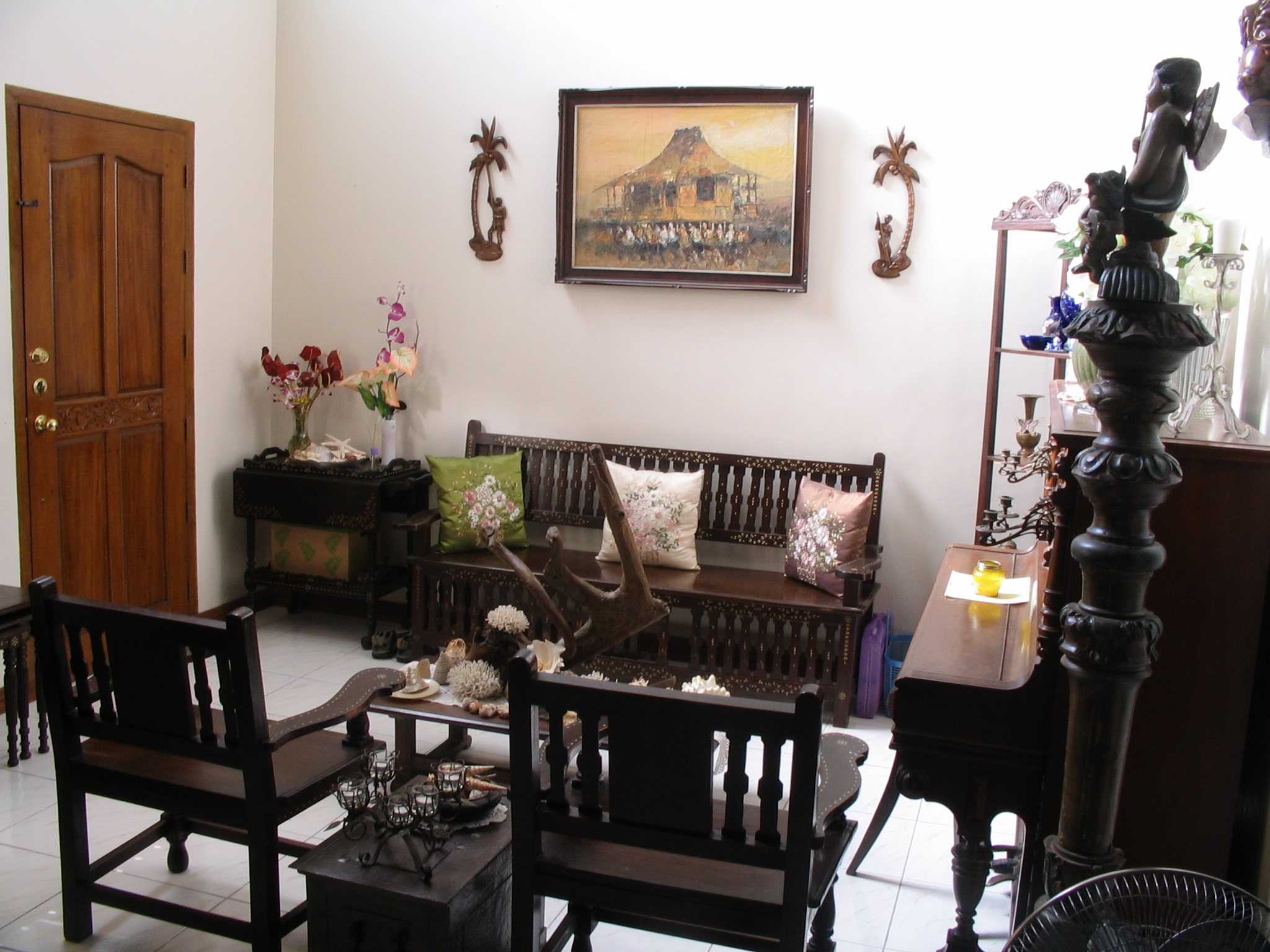 FOR SALE: House Rizal > Cainta 3