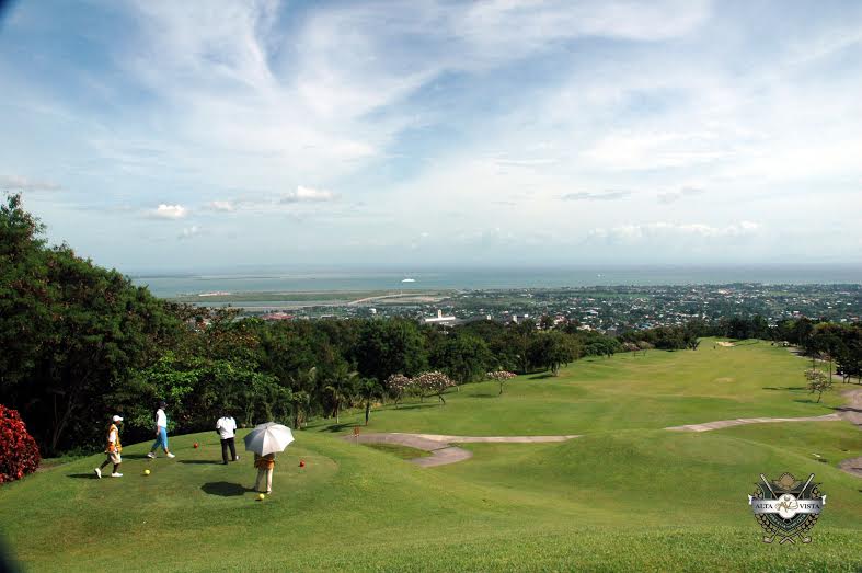 Alta Vista lot is sold at a 3-N-1 package, which means the Residential Lot at P 11,000/sq.m. to P11,700/sq.m., the Alta Vista Golf Club Share at P1,000,000 and the Vistamar Beach Club share at P120,000. This lot with an area of 797 sq.m. is located at the