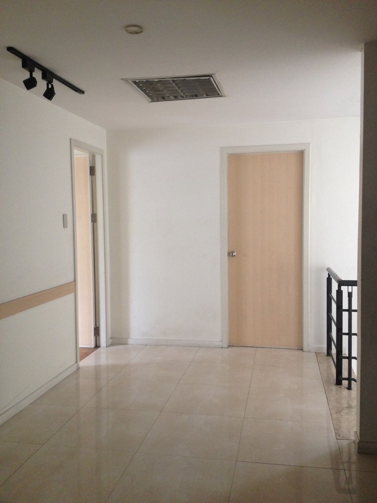 FOR RENT / LEASE: Office / Commercial / Industrial Manila Metropolitan Area 2