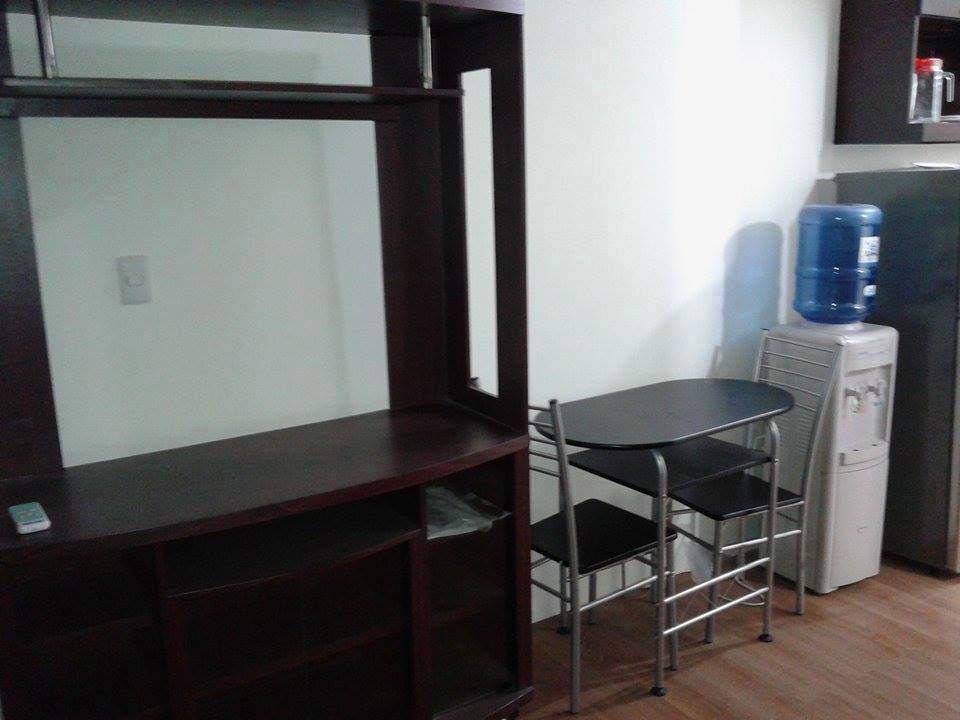 FOR RENT / LEASE: Apartment / Condo / Townhouse Manila Metropolitan Area > Makati 4