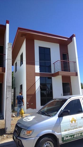 FOR SALE: Apartment / Condo / Townhouse Cavite 2