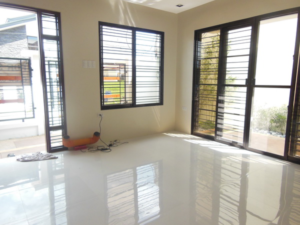 FOR SALE: House Pampanga 2