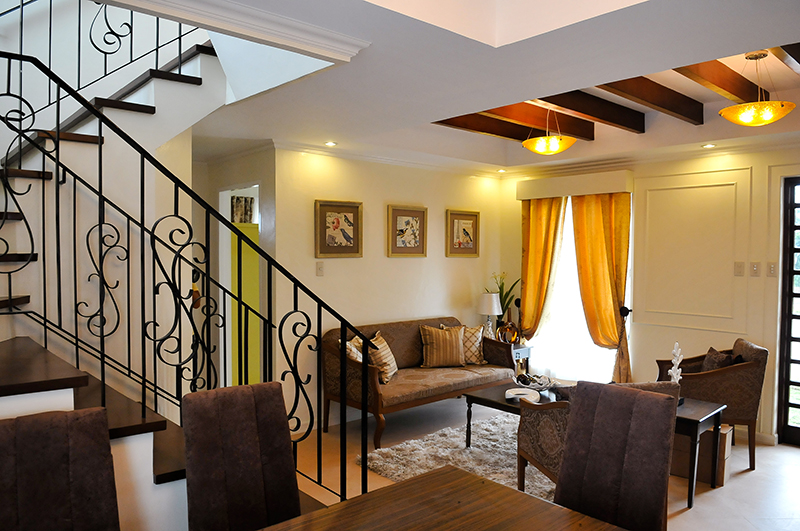 FOR SALE: House Cavite 1