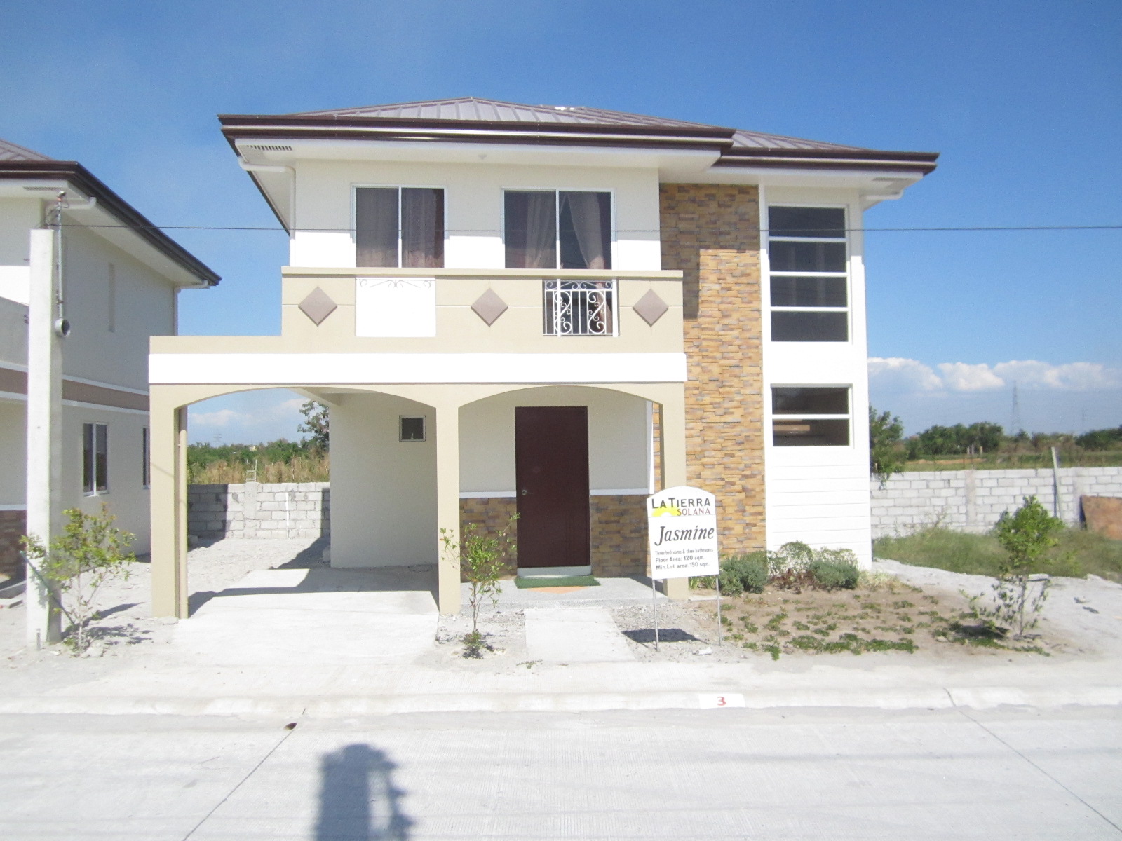 FOR SALE: House Pampanga