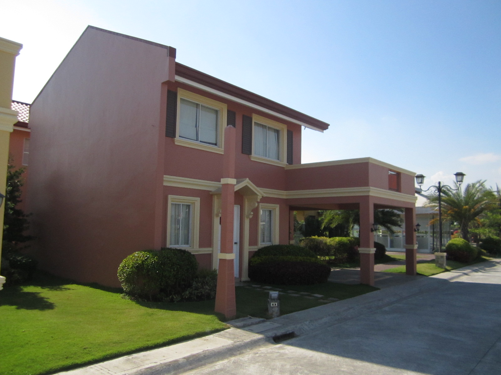 FOR SALE: Apartment / Condo / Townhouse Pampanga