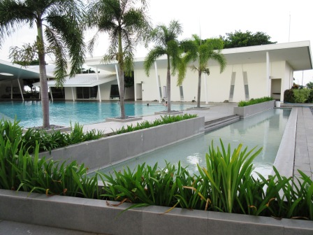 clubhouse pool