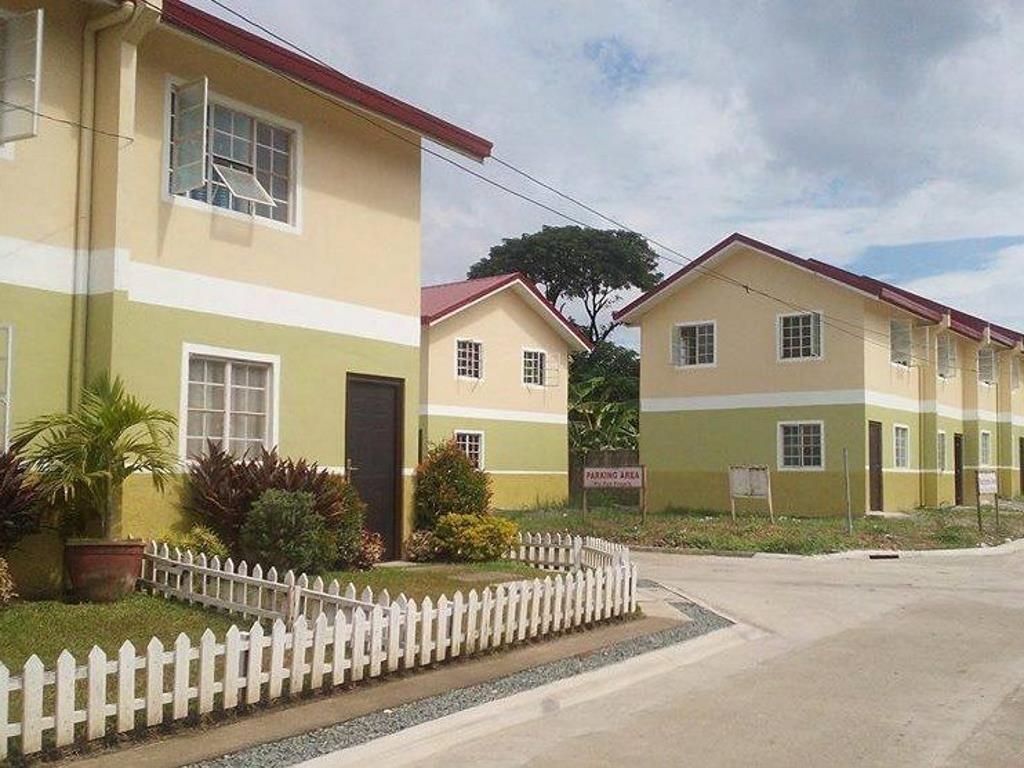 FOR SALE: Apartment / Condo / Townhouse Bulacan > Other areas