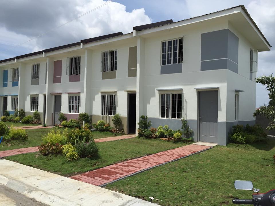 FOR SALE: Apartment / Condo / Townhouse Abra